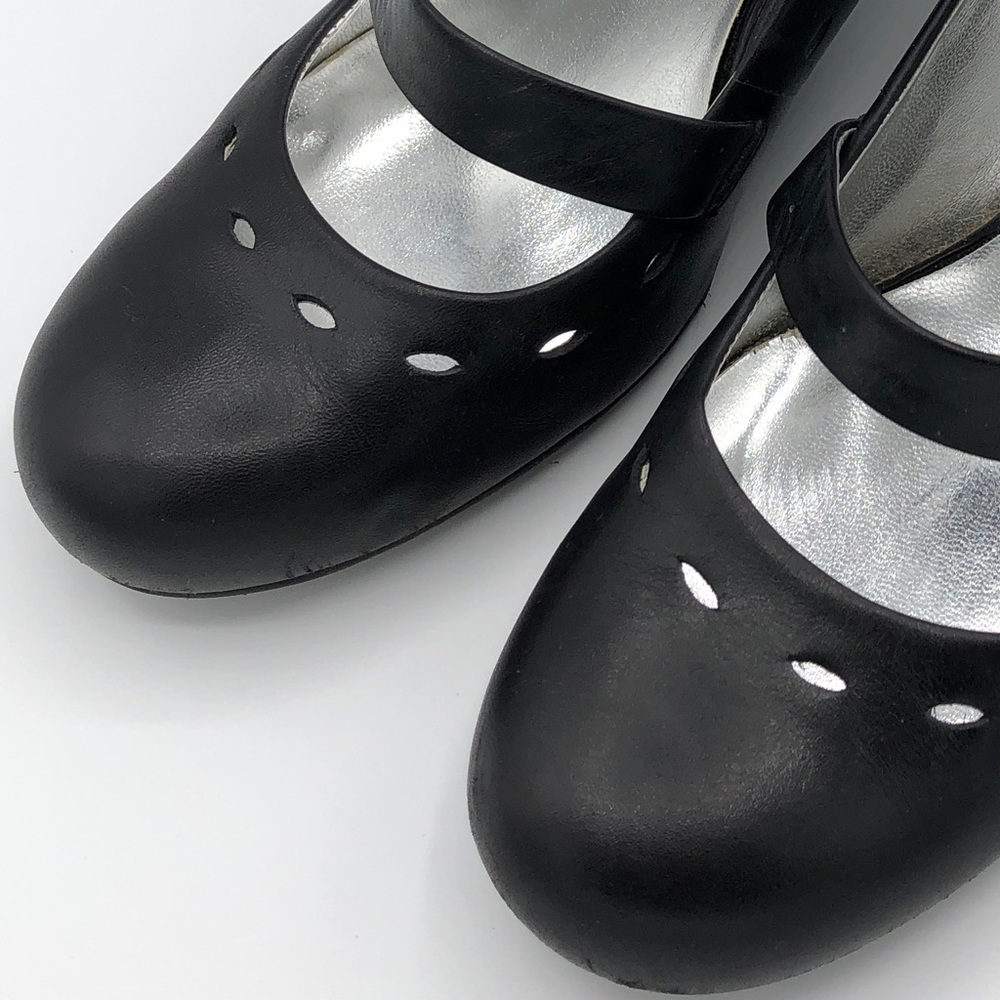 Kenneth Cole Reaction “Lucky Day” Mary Jane’s 8½ - Picture 7 of 7